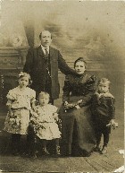 pict81.jpg [140x193]